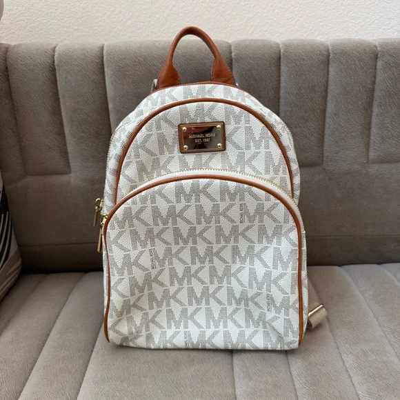 MICHAEL Michael Kors | Bags | Michael Kors Mk Jet Set  display picture 3